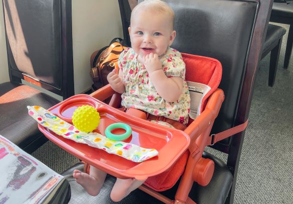 8 Tips to Make Dining Out with a Baby Less Stressful and More Enjoyable